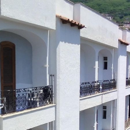 Villa Thomas Bb Conduzione Familiare Forio  Exterior photo