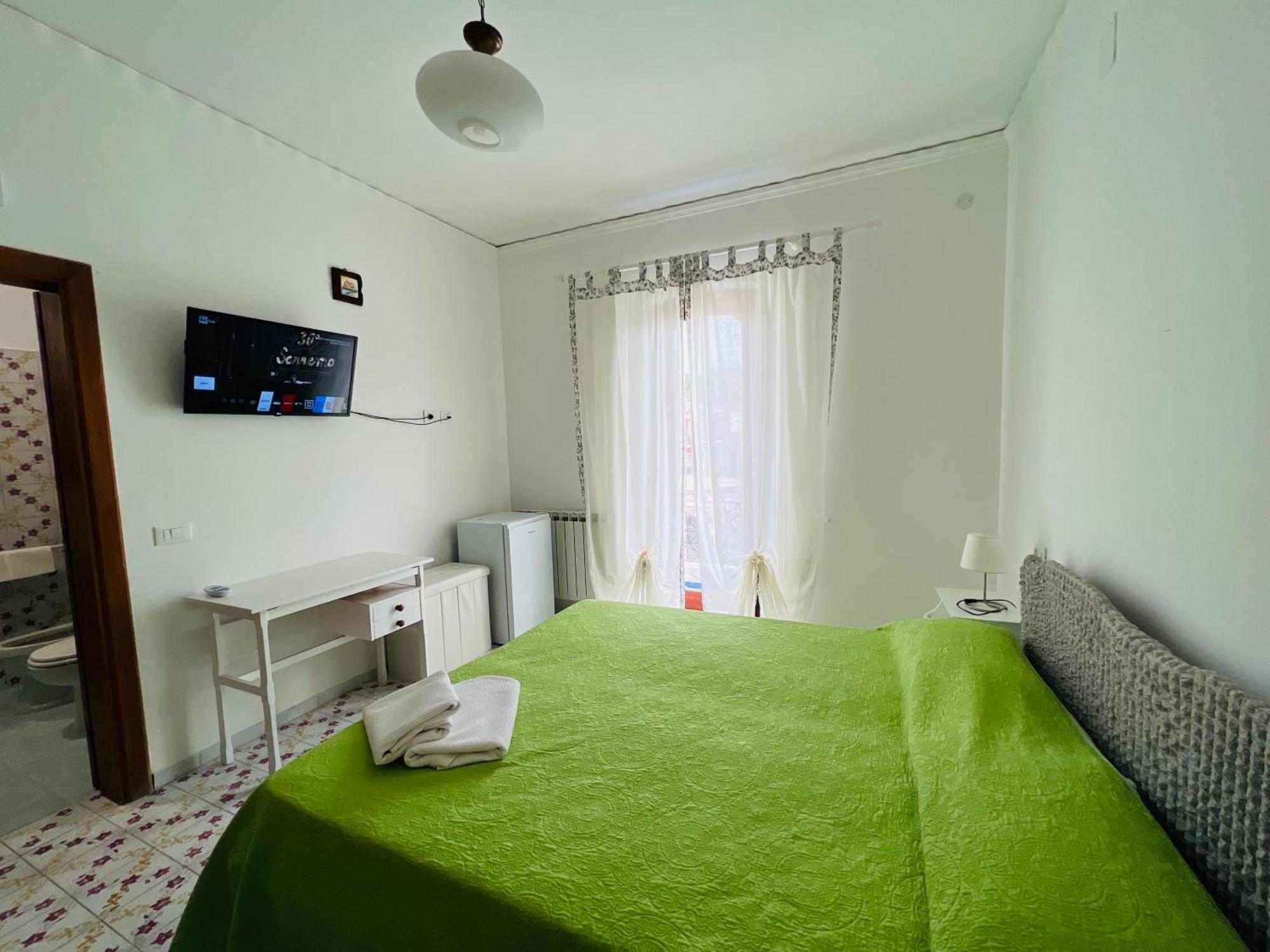 Villa Thomas Bb Conduzione Familiare Forio  Room photo